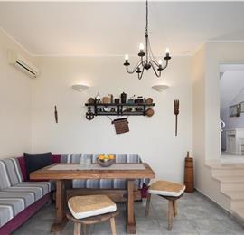 4 Bedroom Villa with Pool near Milna, Brac Island Sleeps 8 